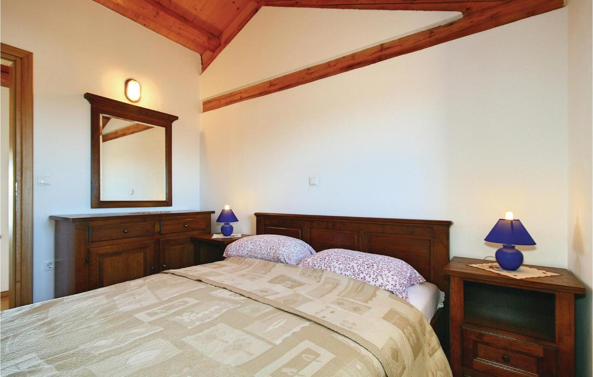 Pet Friendly Home In Ritosin Brig With Wifi Vranići Buitenkant foto